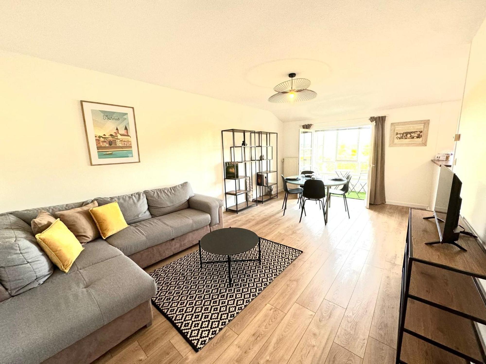 Appartement Quai Saone - By Primo C0Nciergerie Tournus Dış mekan fotoğraf
